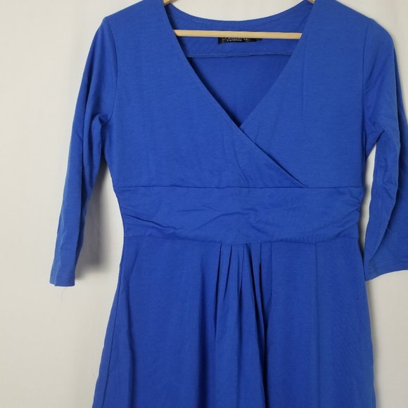 NWOT Amika 3/4 sleeve V-neck mini dress size L (199) - Picture 4 of 8